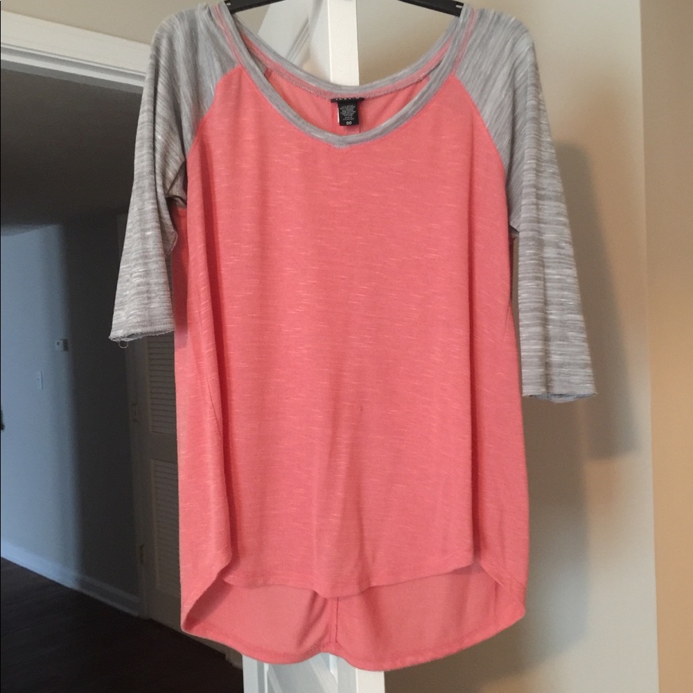 TORRID mid sleeve